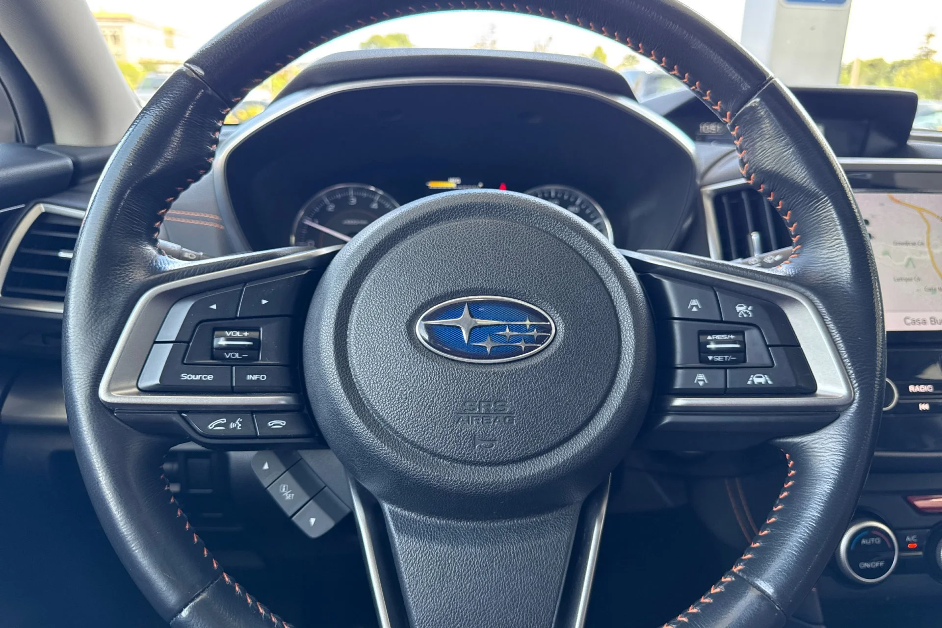 Used 2018 Ice Silver Metallic Subaru 2.0i Limited Sport Utility 4D image 26