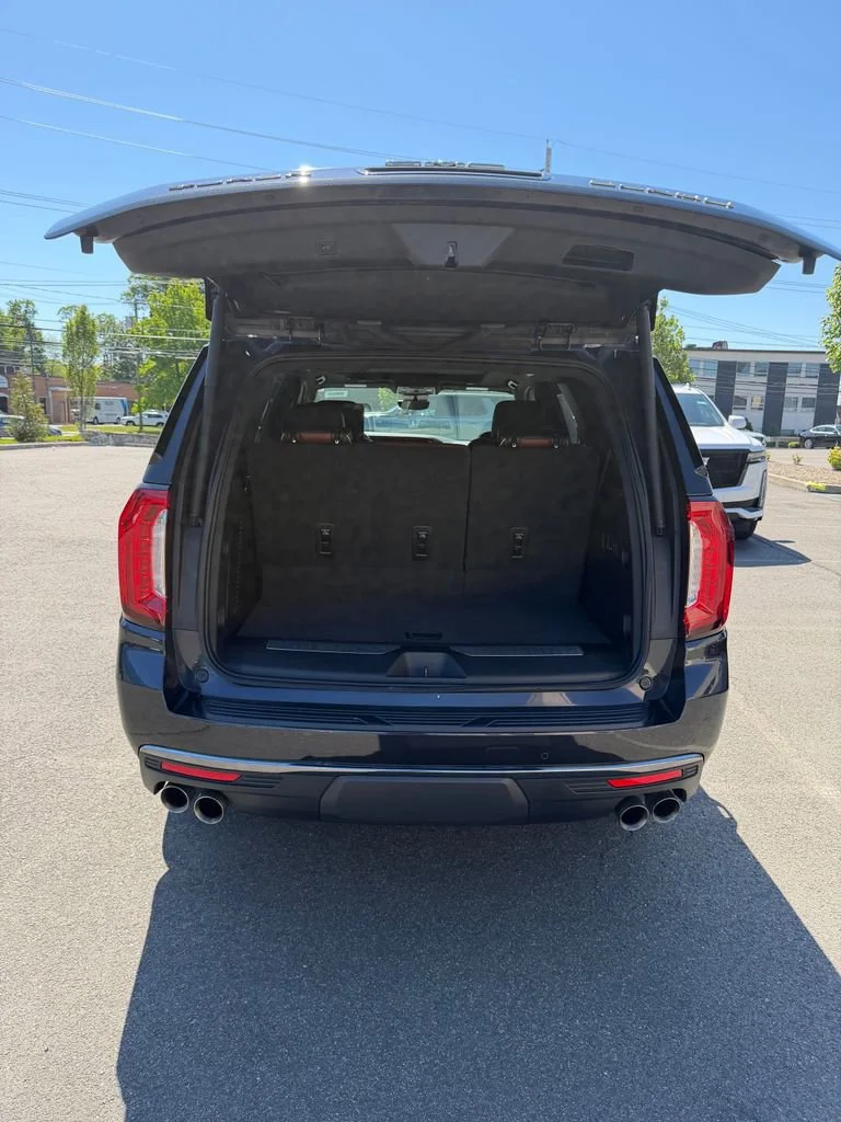 2023 GMC Yukon Denali Ultimate - Photo 6