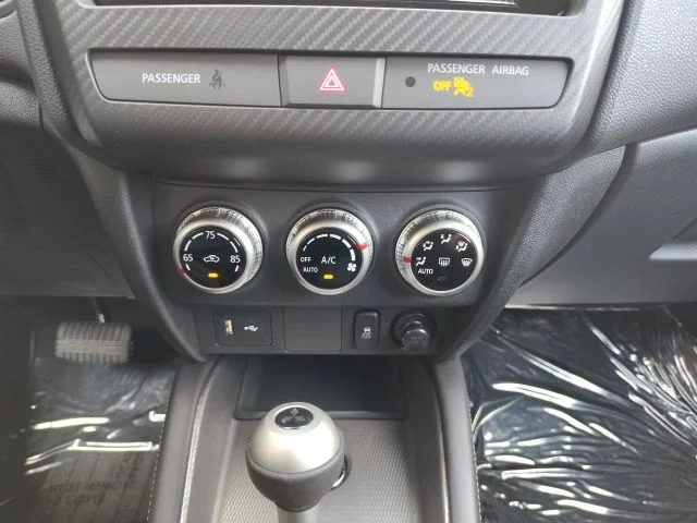 2025 Mitsubishi Outlander Sport ES - Photo 19