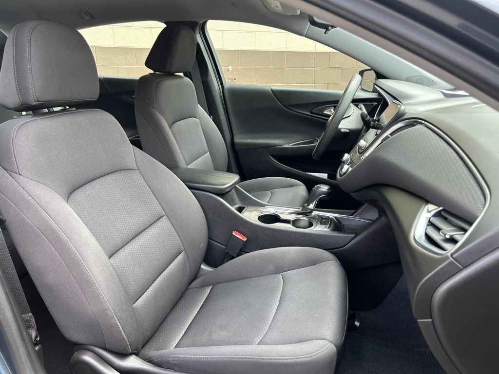 2019 Chevrolet Malibu 1LT - Photo 9