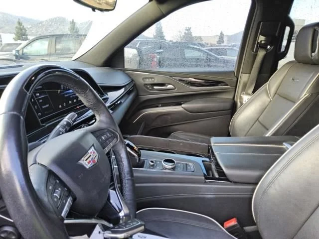 Used 2023 Crystal White Tricoat Cadillac Sport image 5