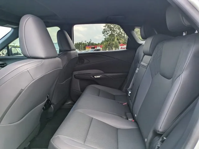 2025 Lexus RX 350 - Photo 14
