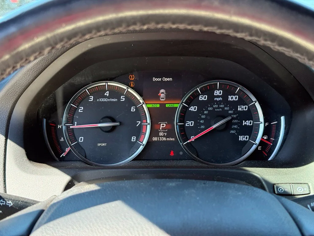 Used 2018 Black Acura 3.5L V6 image 17