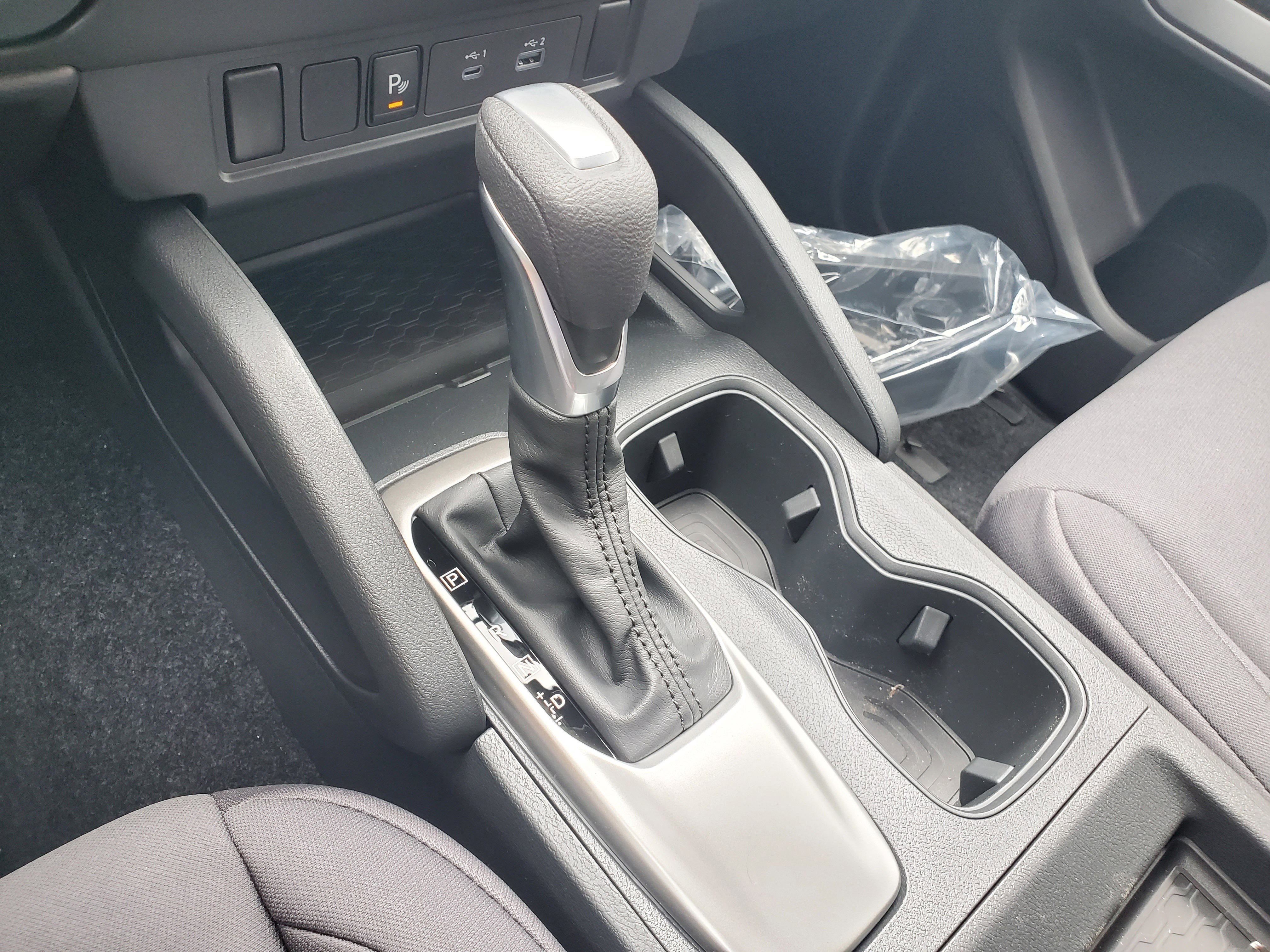 New 2026 Glacier White Nissan S image 24