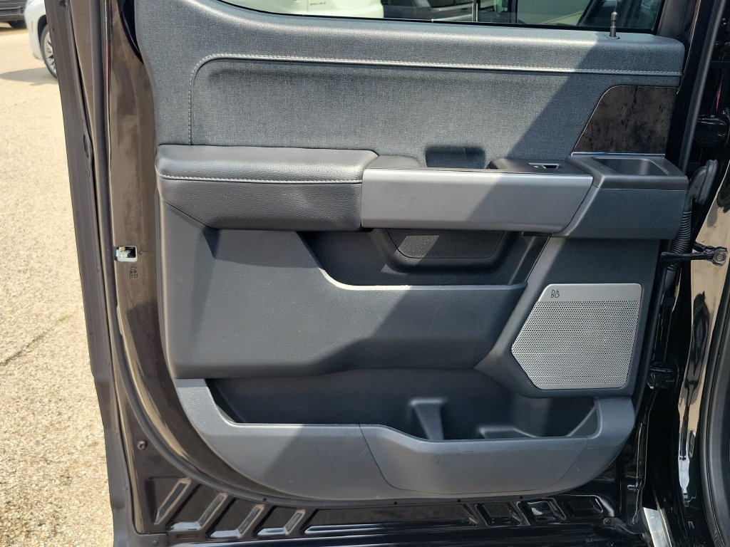 Used 2023 Black Ford LARIAT image 14