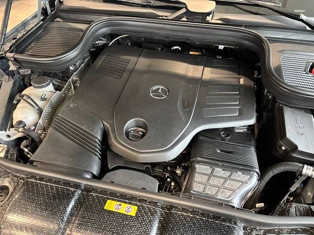 New 2026 MANUFAKTUR Silicon Grey Mercedes-Benz GLE 450 image 37