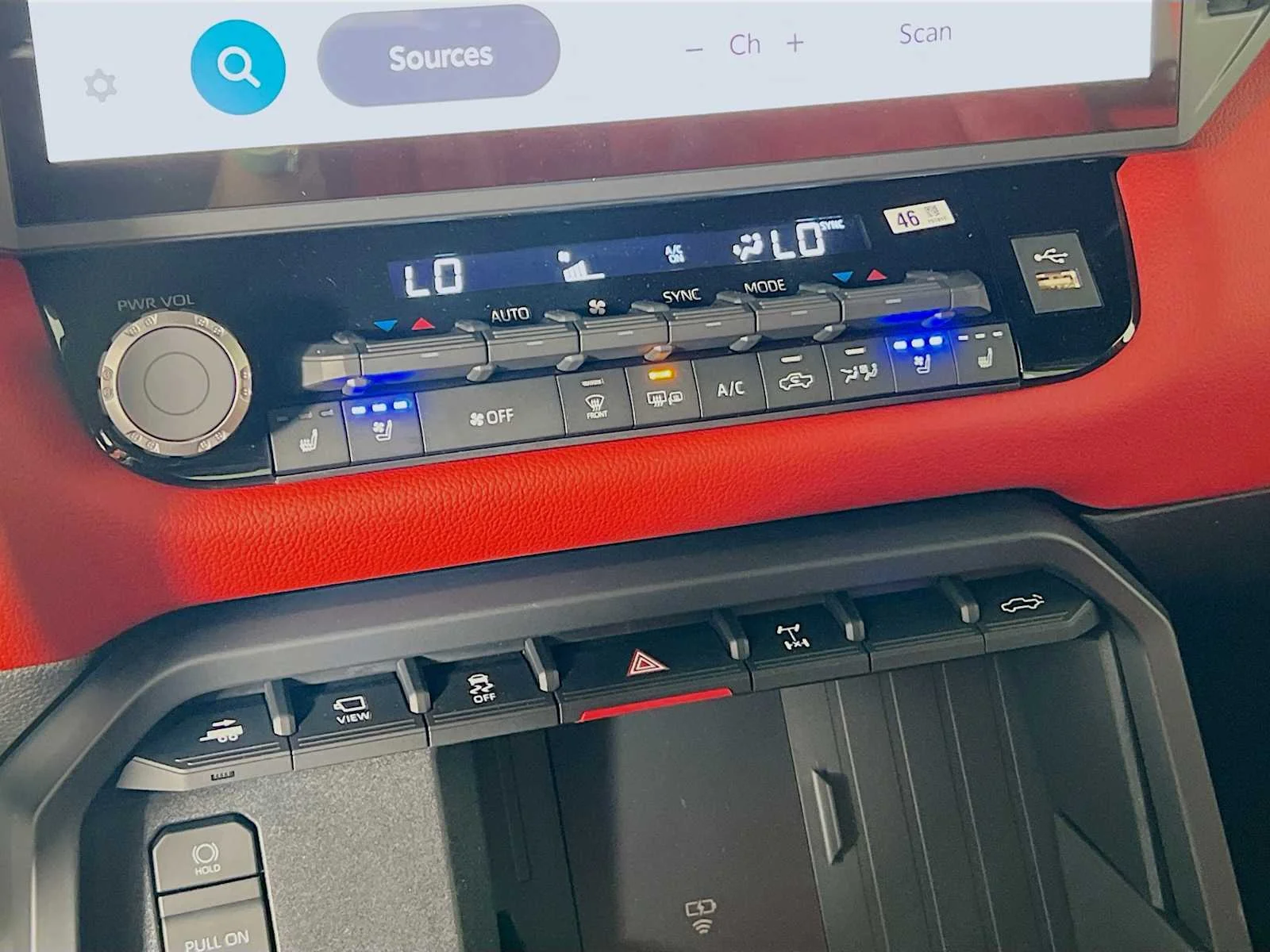2026 Toyota Tundra — photo 11