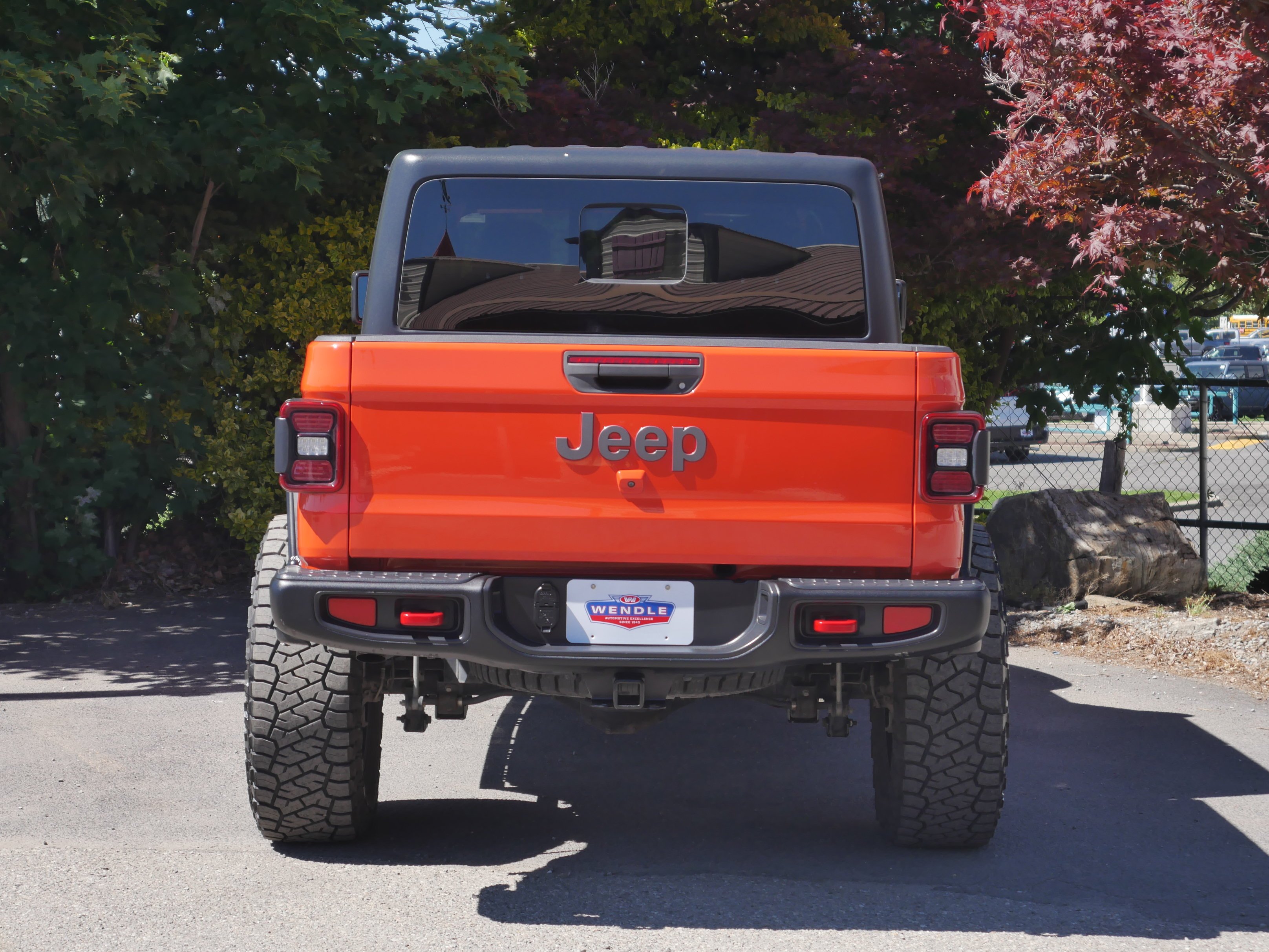 Used 2020 Punkn Clearcoat Metallic Jeep Rubicon image 24