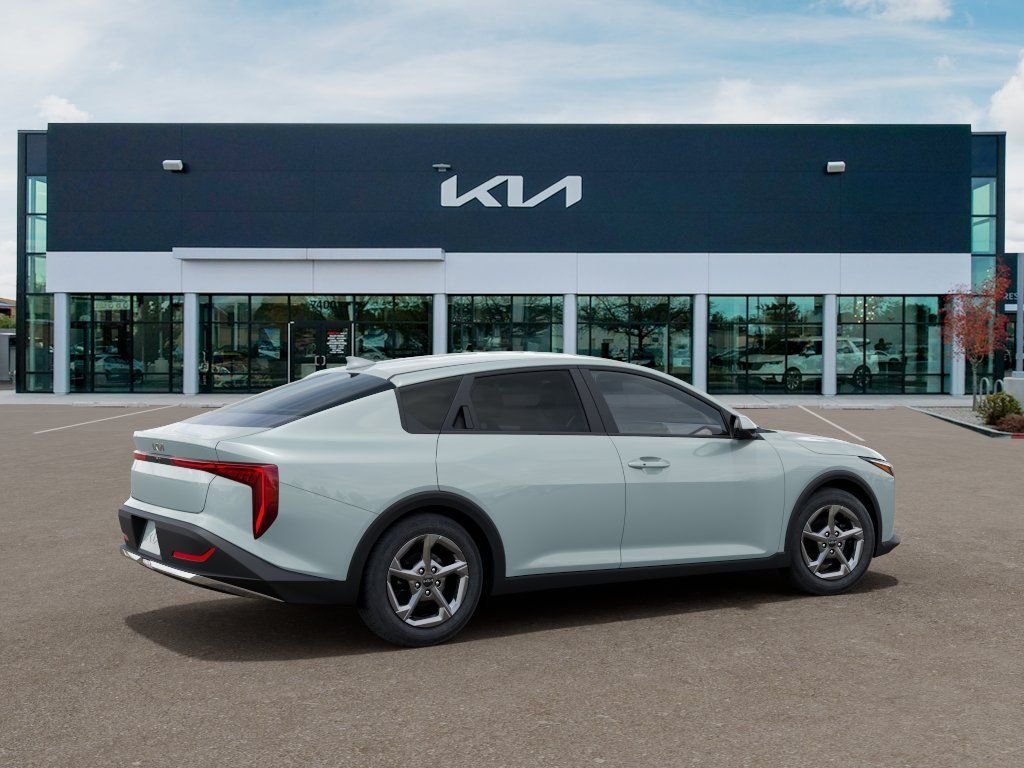 New 2026 Gray Kia LXS image 6