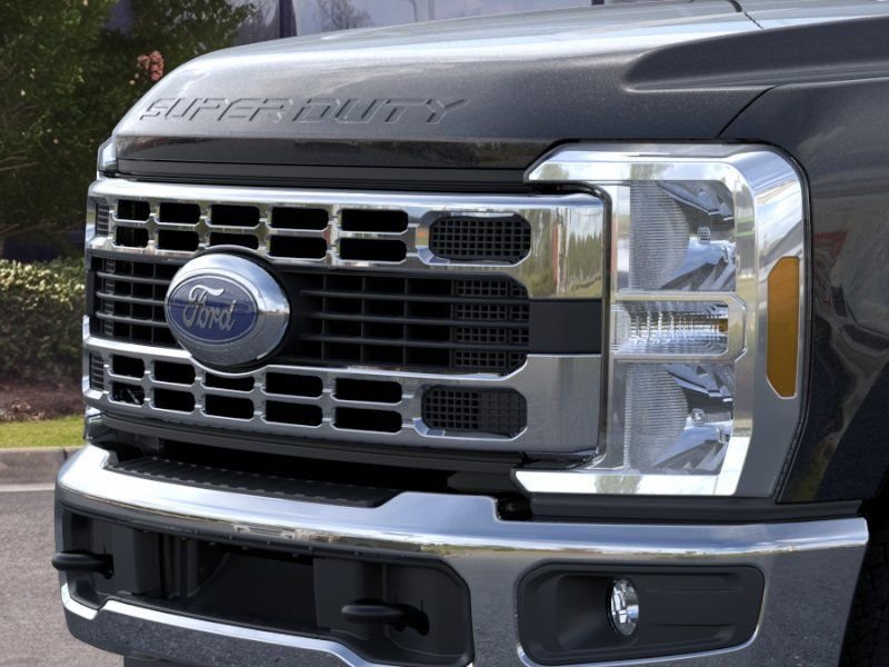 New 2026 Agate Black Metallic Ford F-250® XLT image 39