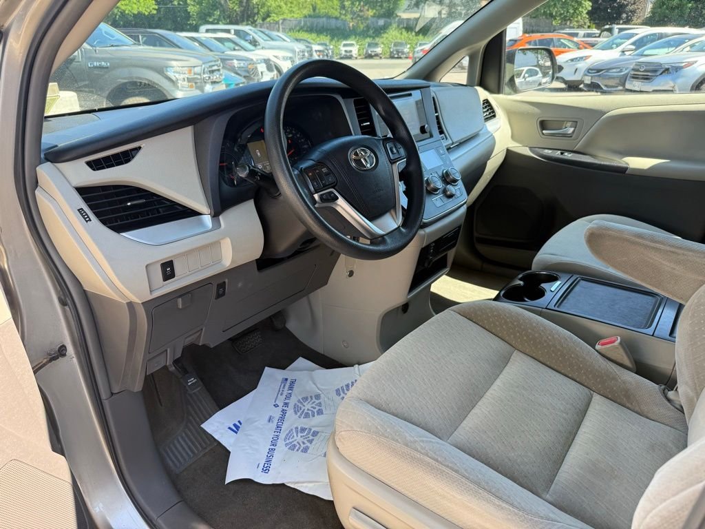 Used 2017 Gray Toyota LE image 18