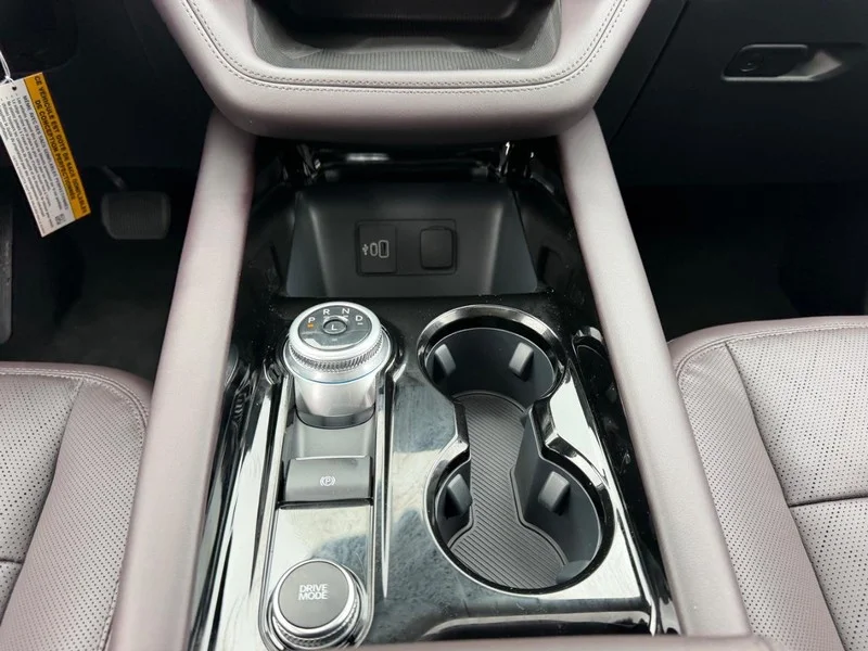 New 2026 Carbonized Gray Metallic Ford Platinum™ image 20