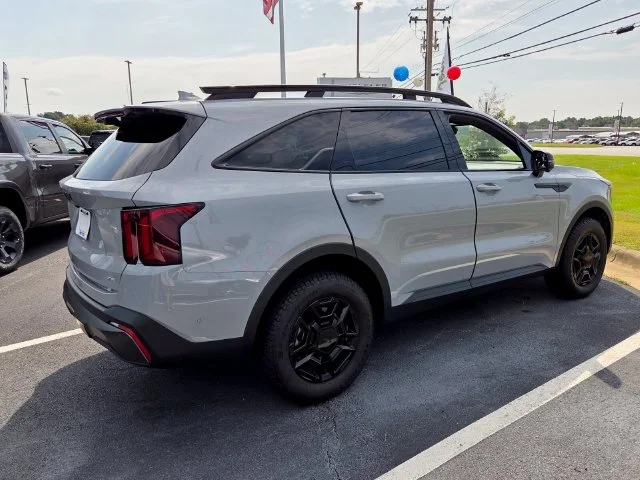 Used 2025 Gray Kia X-Pro SX Prestige image 13