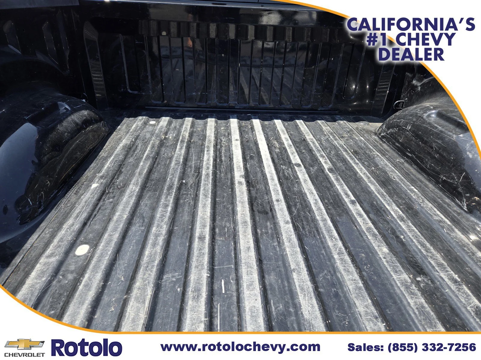 Used 2024 Diamond Black Crystal Pearlcoat Ram Laramie image 15