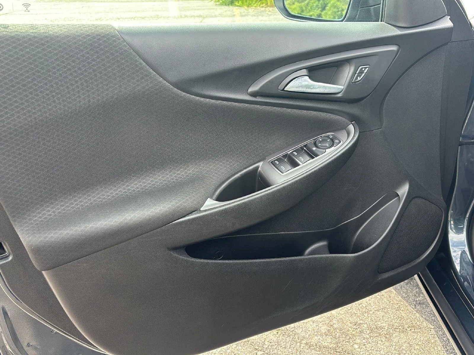 Used 2020 SHADOW GRAY METALLIC Chevrolet RS image 14