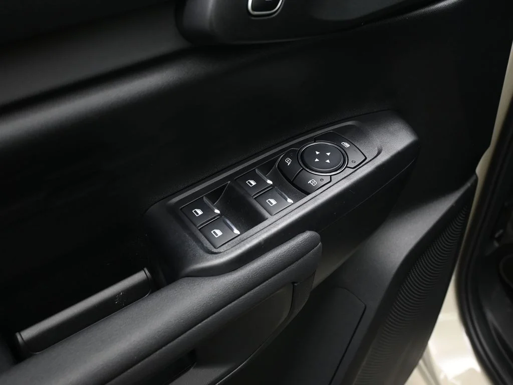 New 2025 Beige Ford XL image 9