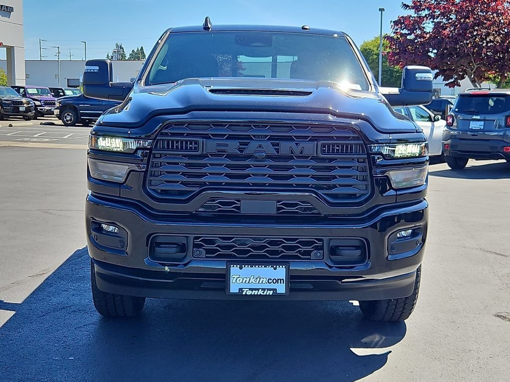 New 2026 Diamond Black Crystal Pearl-Coat Exterior Paint RAM  image 9