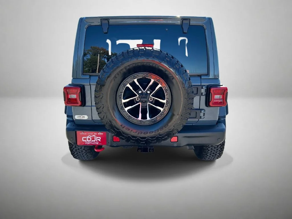 Used 2026 Gray Jeep Rubicon X image 4