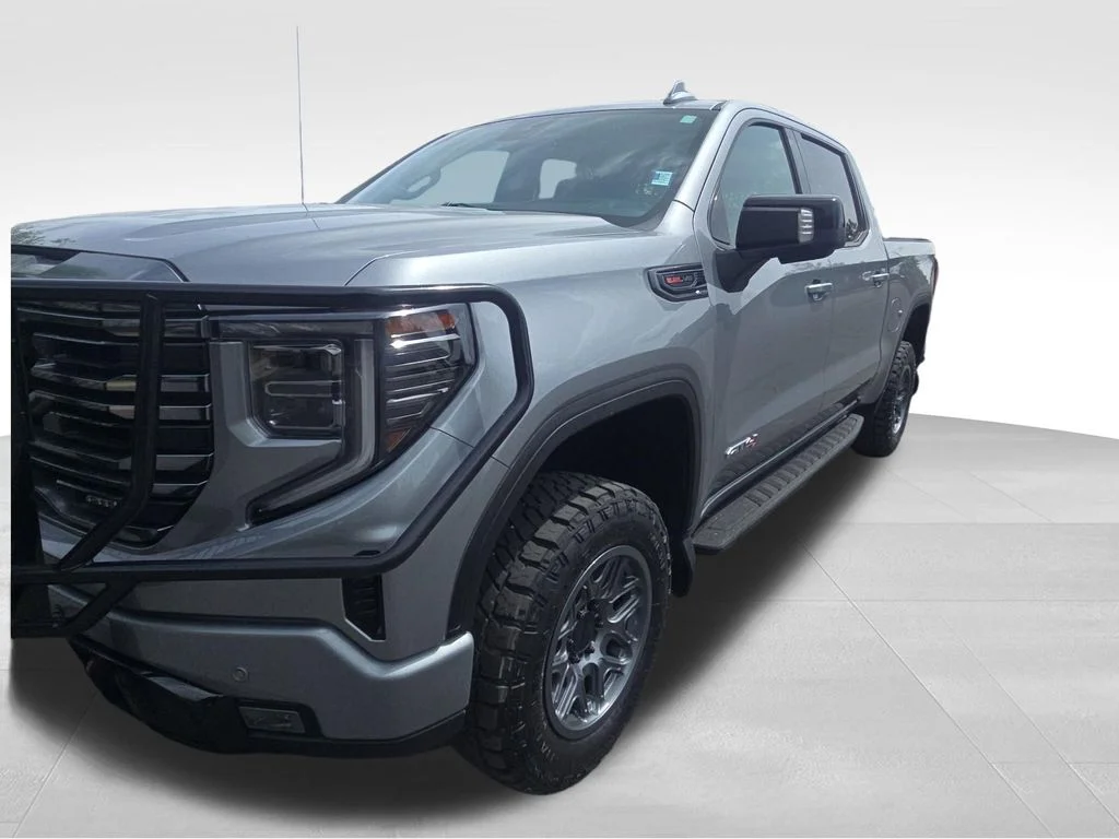 Used 2024 Silver GMC AT4 image 15
