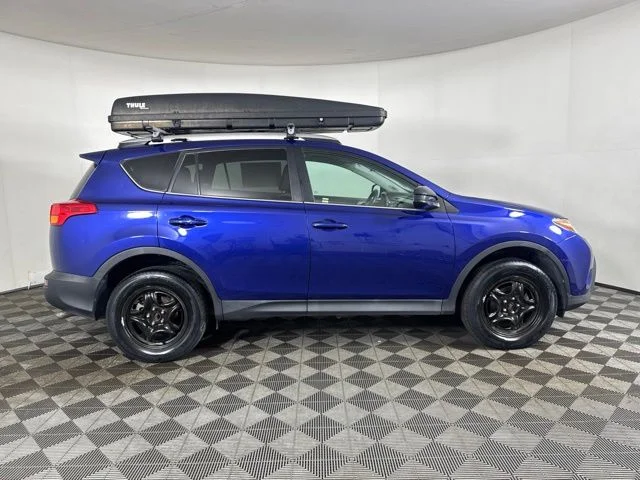 Used 2015 Blue Toyota LE image 2