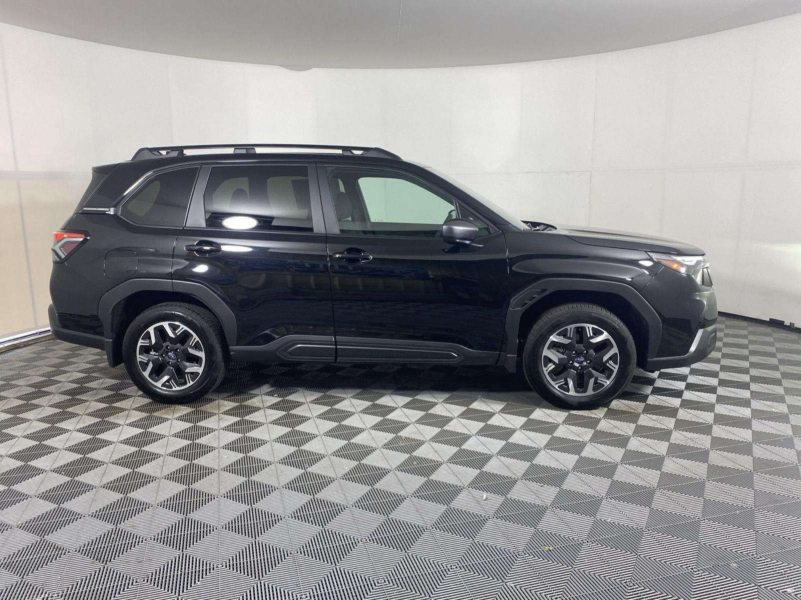 Used 2026 Crystal Black Silica Subaru Premium image 9