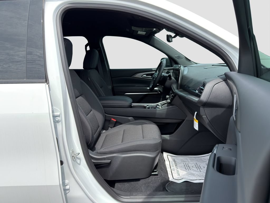 2026 Chevrolet Traverse LT - Photo 15