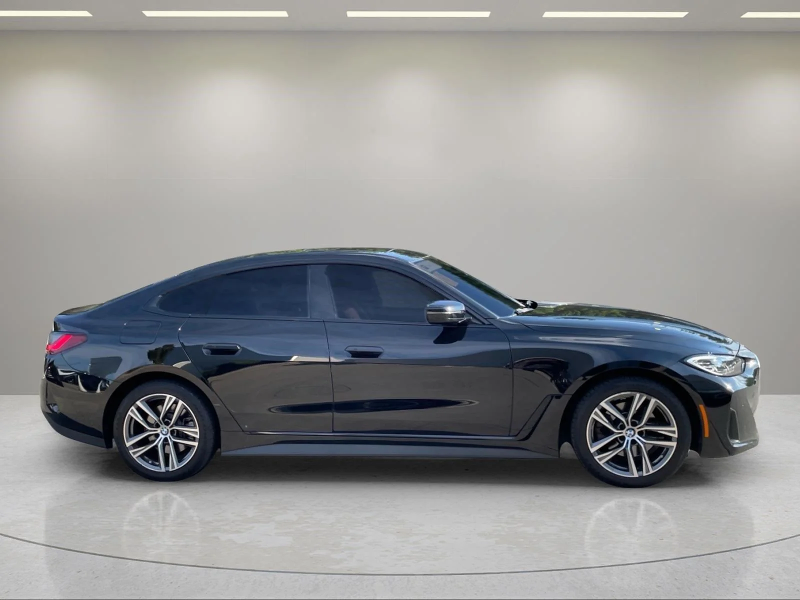 Used 2023 Jet Black BMW 430i image 17