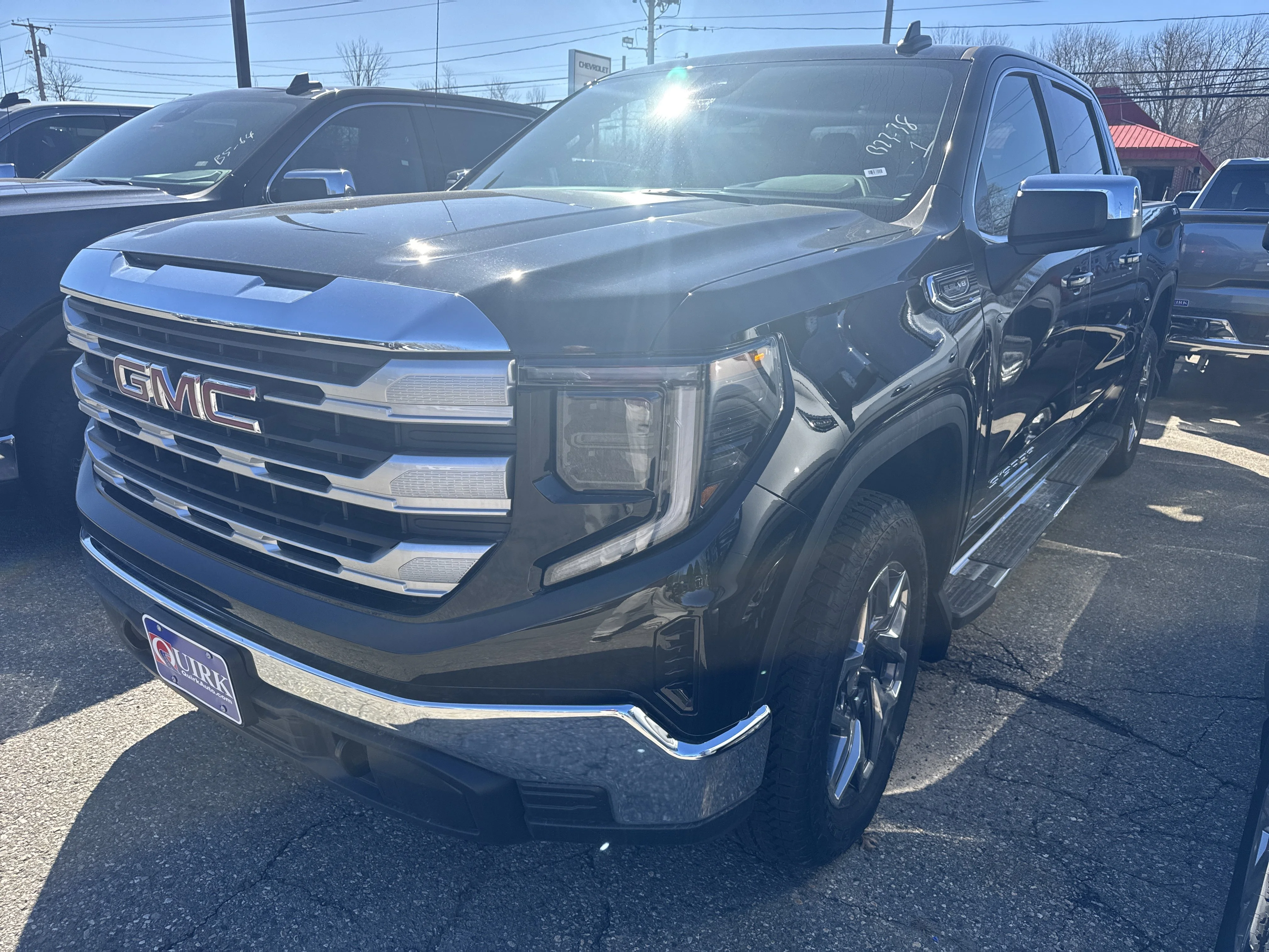 2026 GMC Sierra 4WD Crew Cab Short Box SLE's photo