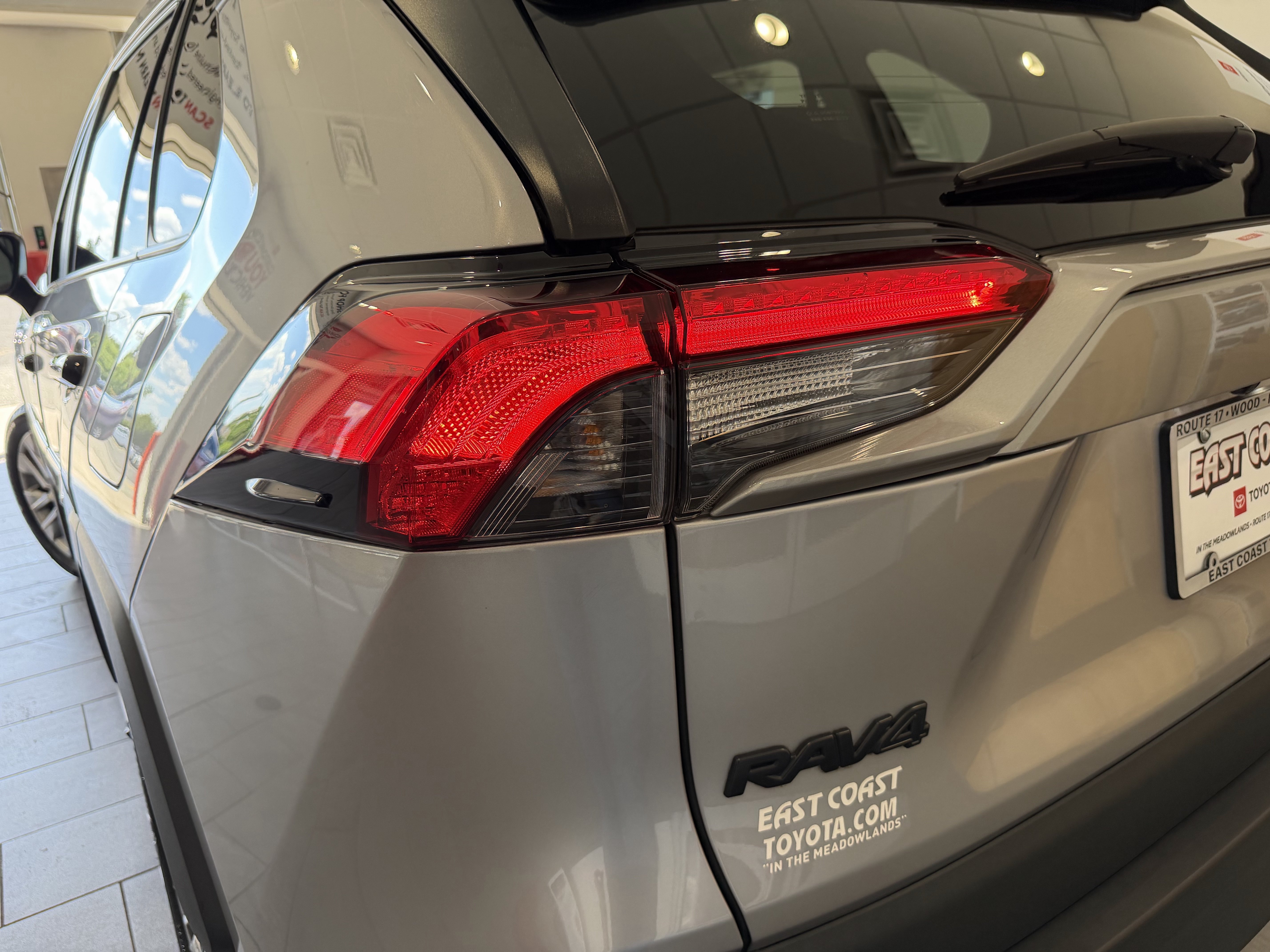 Used 2023 Silver Toyota XLE Premium image 45