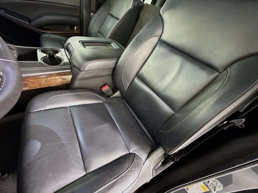 Used 2019 Gray Chevrolet LT image 21