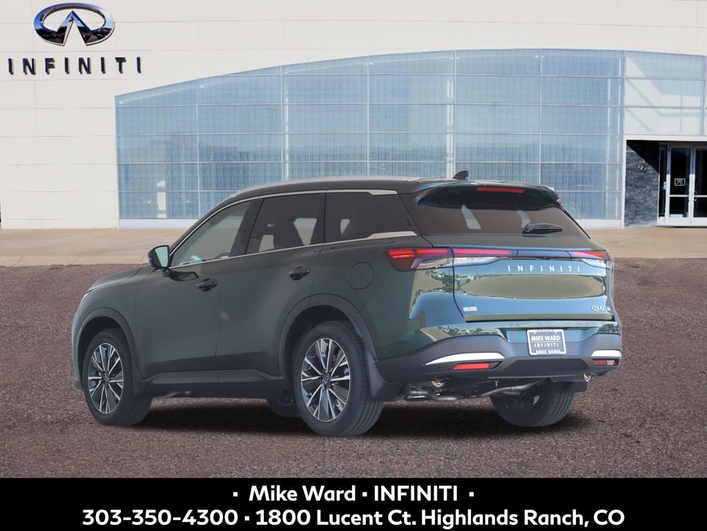 New 2027 DEEP EMERALD INFINITI Luxe AWD image 3