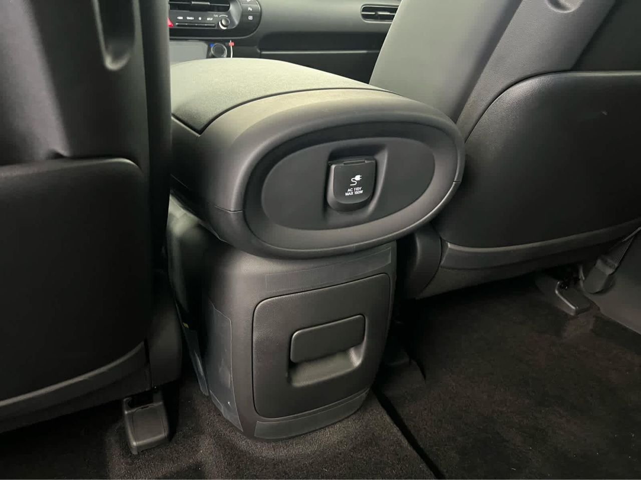 New 2026 Creamy White Pearl Hyundai XRT Pro image 31
