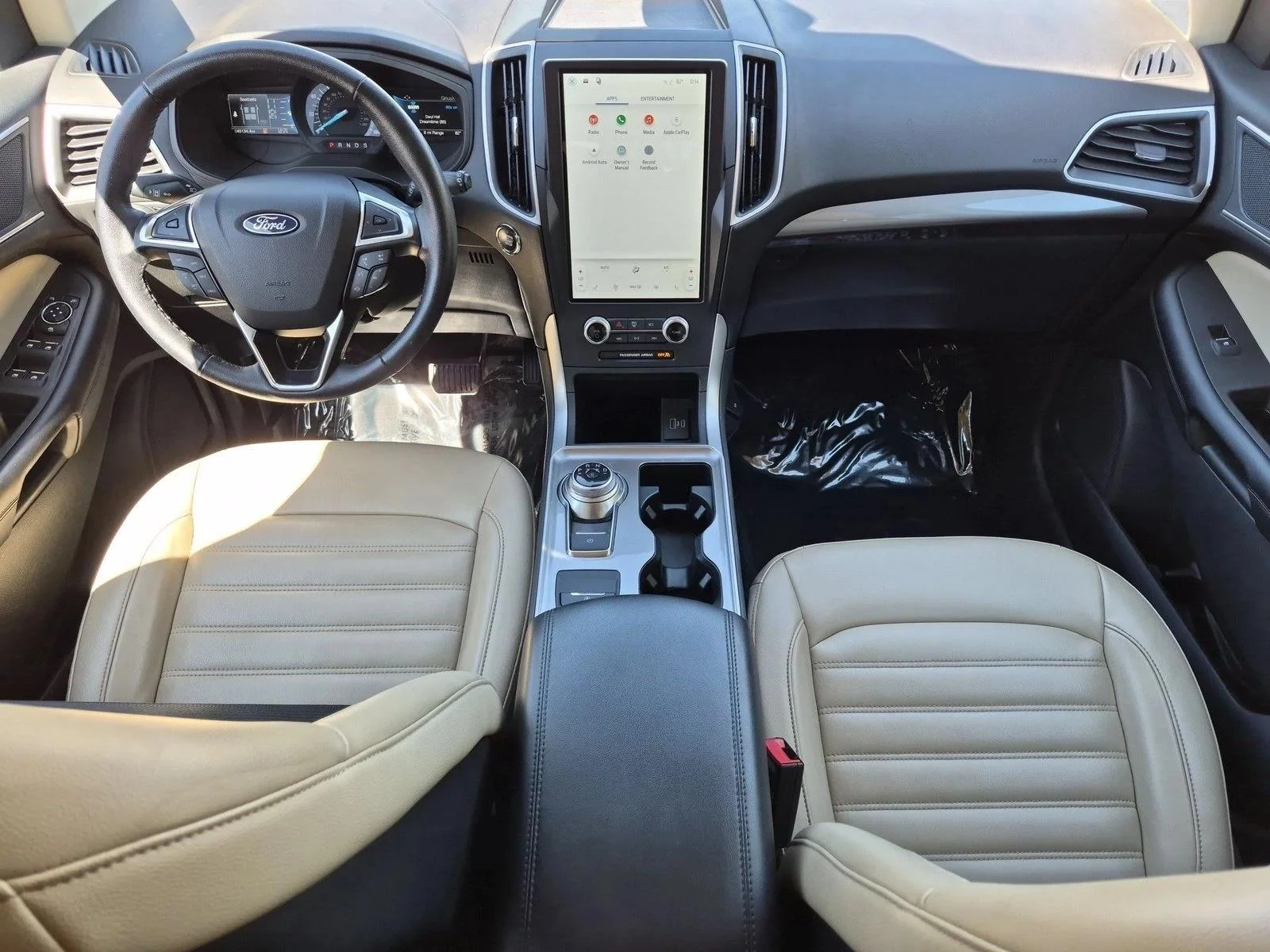 Used 2024 Star White Ford SEL image 17