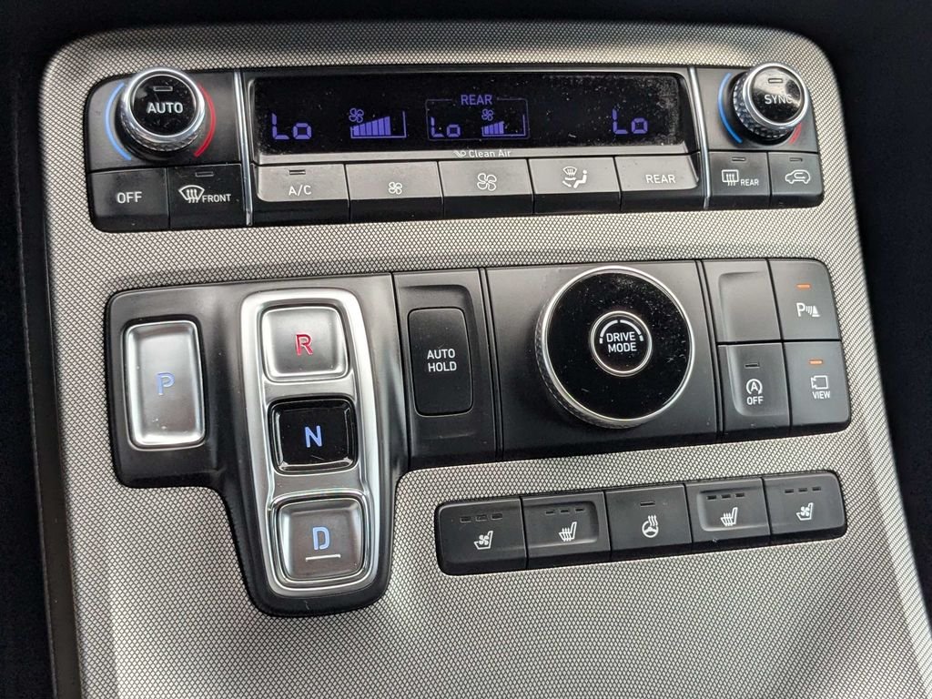 Used 2022 Green Hyundai Calligraphy image 21