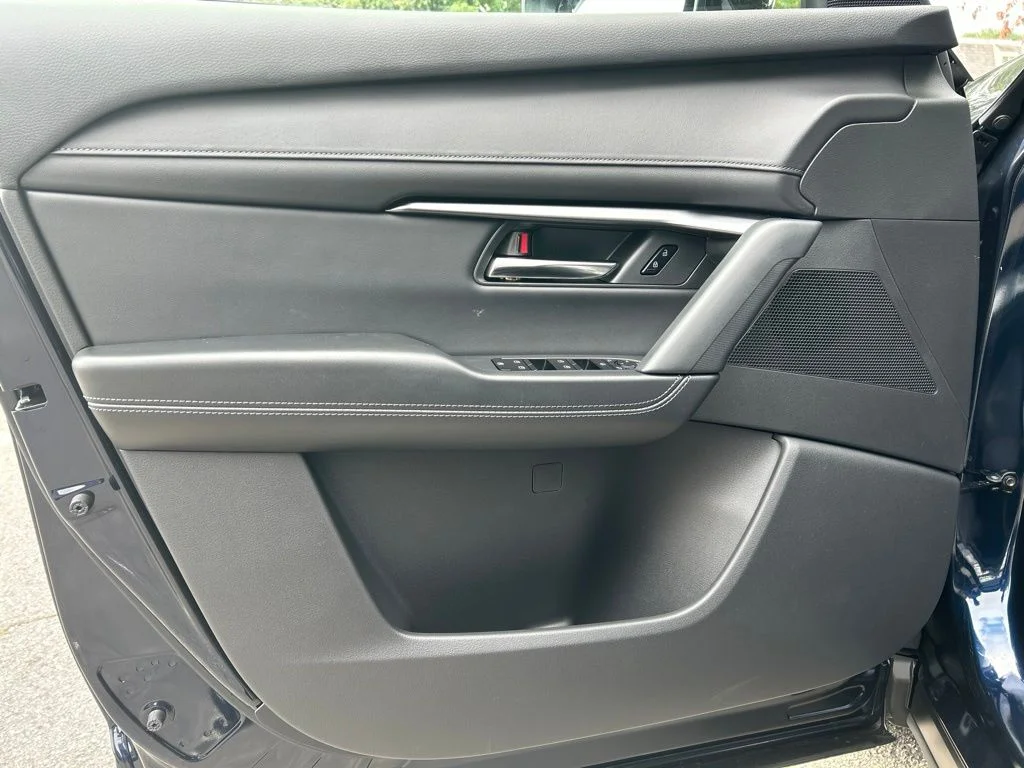 New 2026 Navy Blue Mica Mazda 2.5 S Preferred image 13