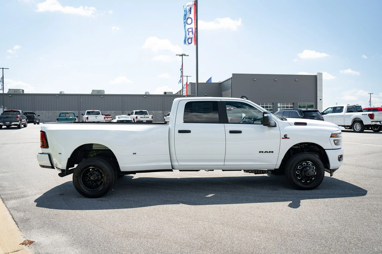 New 2026 White Ram Big Horn image 11