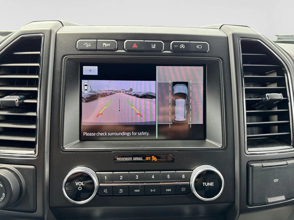 Used 2021 Gray Ford Limited image 21