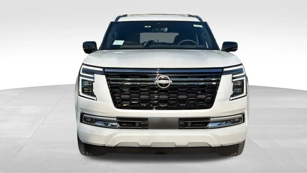 New 2026 Everest White TriCoat Nissan Platinum Reserve image 2