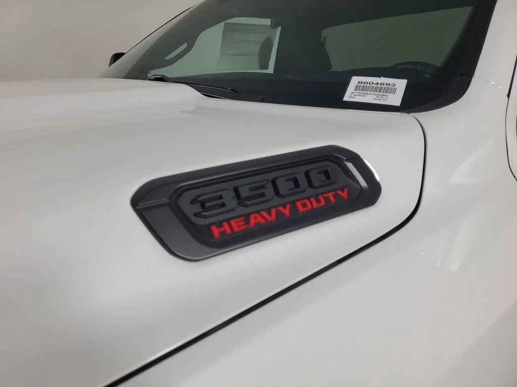 New 2026 Bright White Clear-Coat Exterior Paint RAM Tradesman image 11