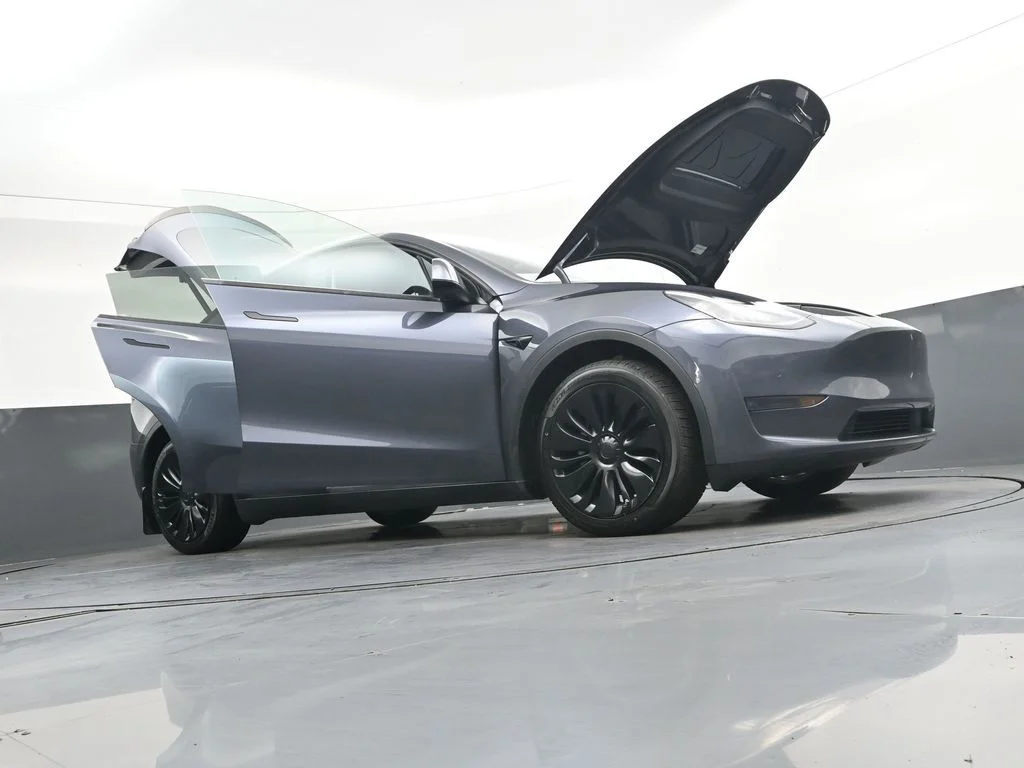 Used 2022  Tesla Long Range image 50