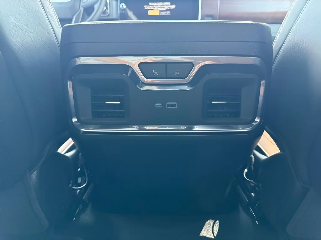 New 2026 Coastal Dune GMC Denali Ultimate image 33