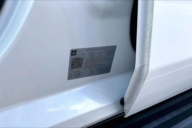 Used 2019 White GMC Denali image 35