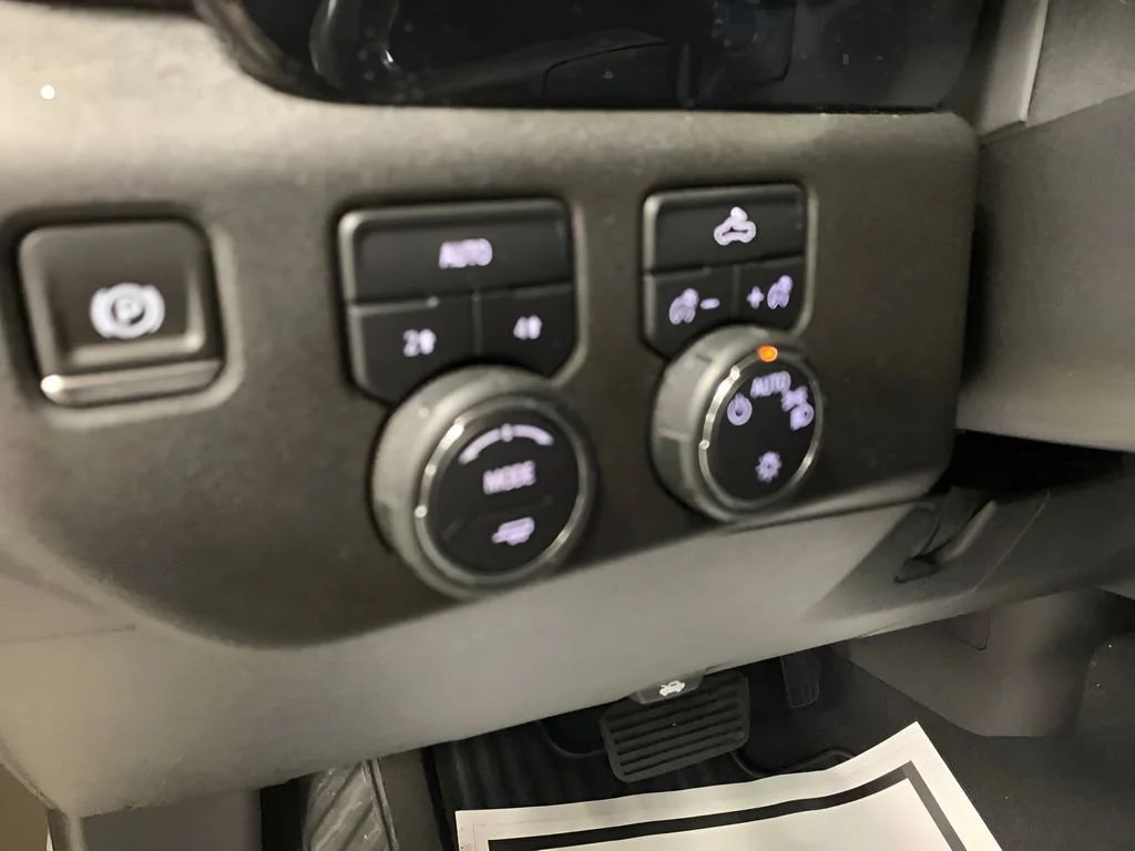 2024 Chevrolet Silverado 1500 LT - Photo 29