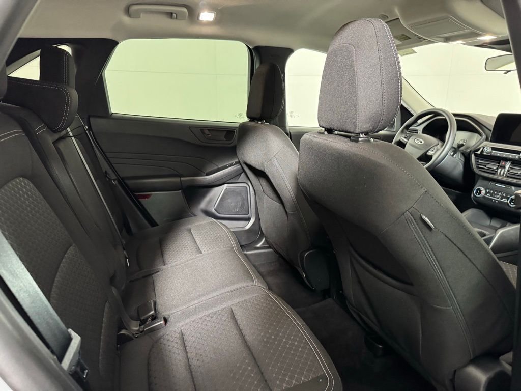 Used 2025 Space Silver Metallic Ford Active image 27