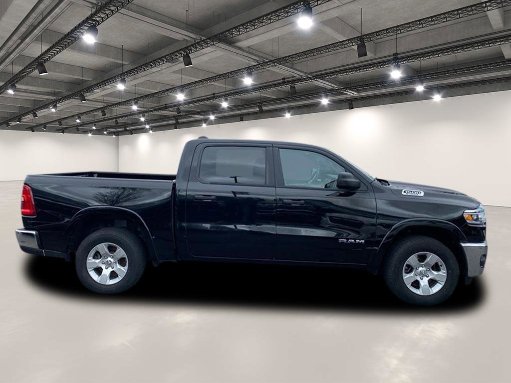 Used 2025 Diamond Black Crystal Pearlcoat Ram Big Horn image 8