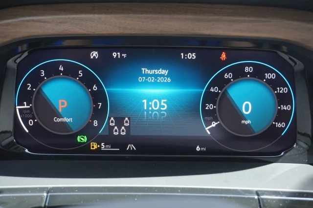 New 2026 Deep Black Pearl Volkswagen 2.0T SE W/TECHNOLOGY image 30