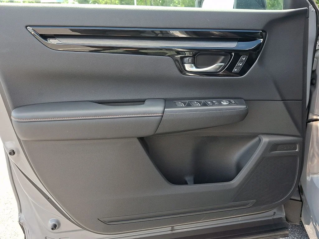 Used 2025 Gray Honda Sport Touring image 12