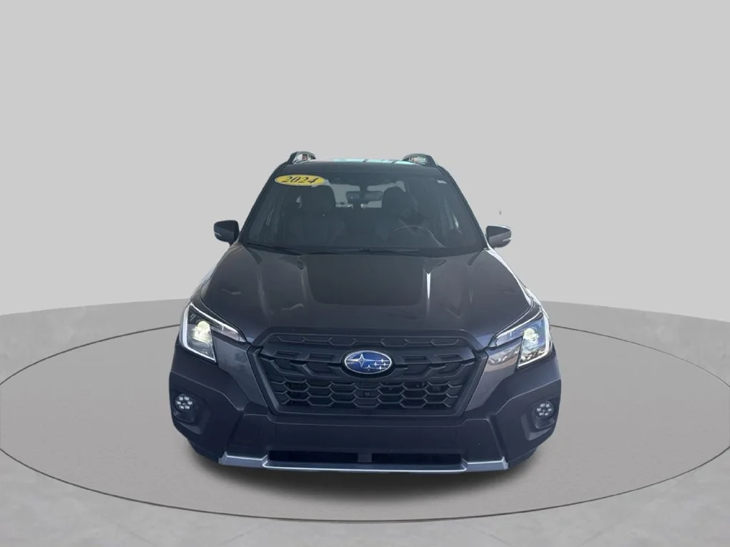 Used 2024 Gray Metallic Subaru Wilderness image 12