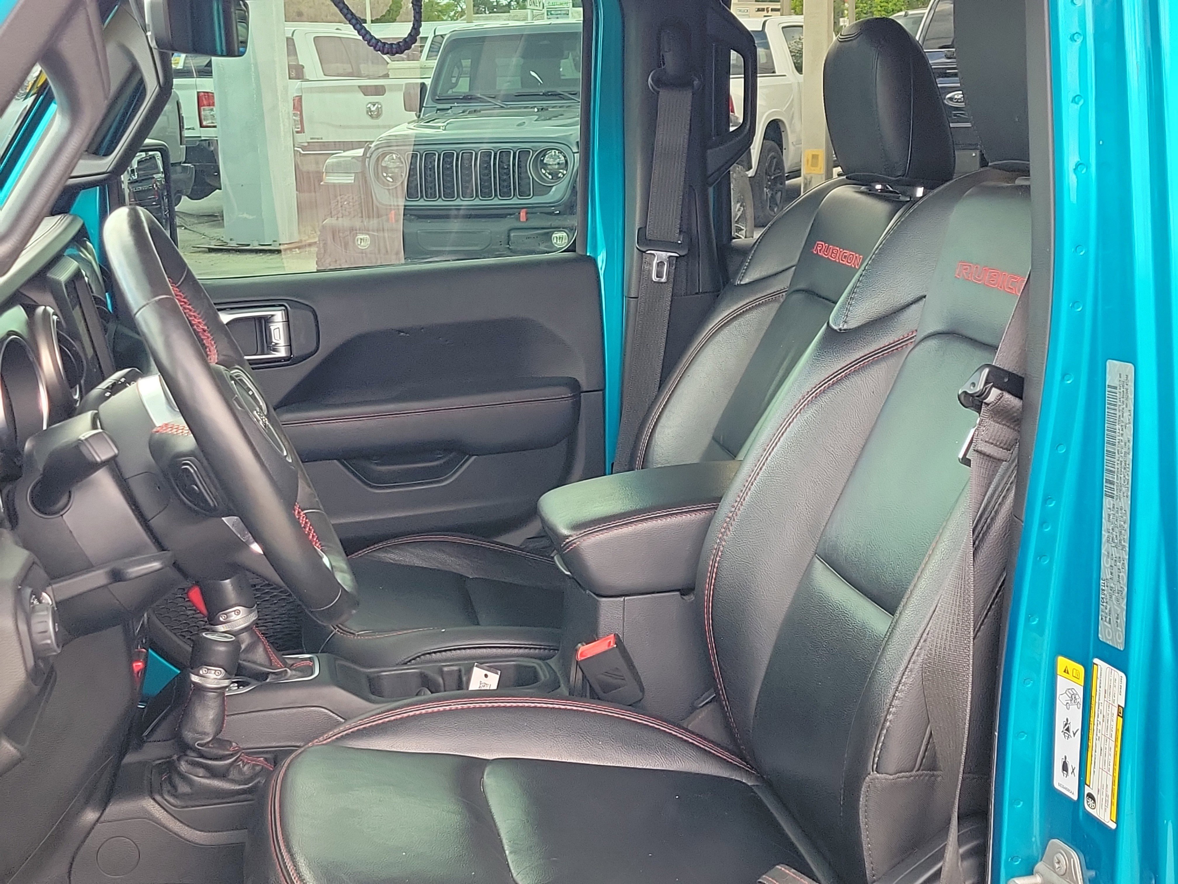 Used 2019 Bikini Pearlcoat Jeep Rubicon image 22