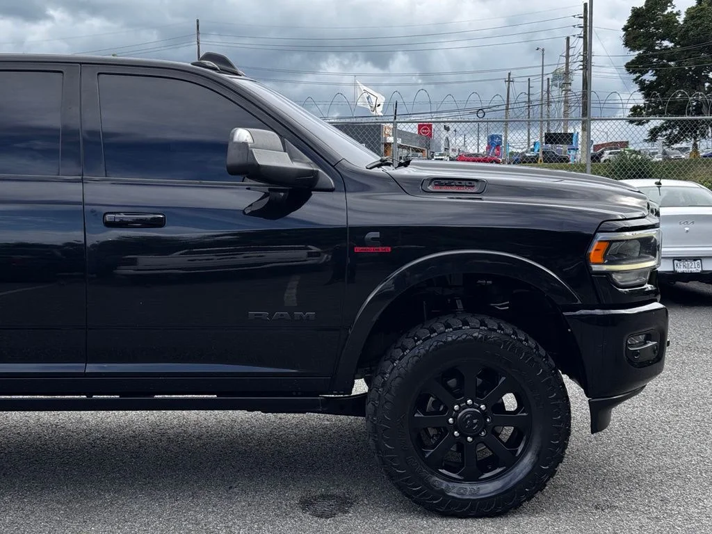 Used 2021 Black Ram Laramie image 13